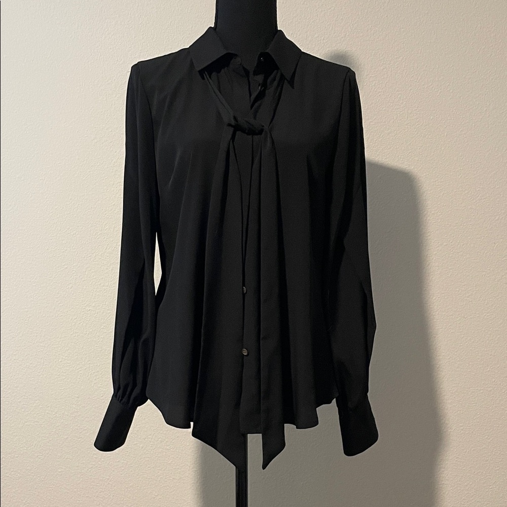 Riley & Rae Classic Black Blouse